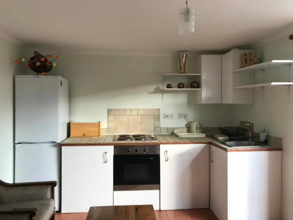 cosy cottage annex in Fairlop