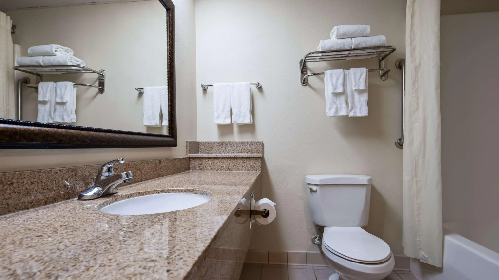 Best Western Hiram Inn and Suites