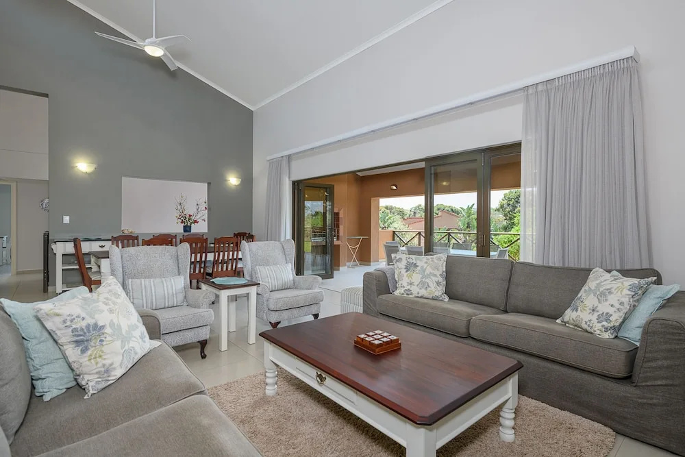 San Lameer Villa Rentals 14321
