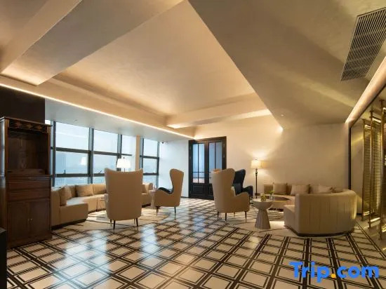 Lux Cabins Hotel (Zhangzhou Baihuacun)
