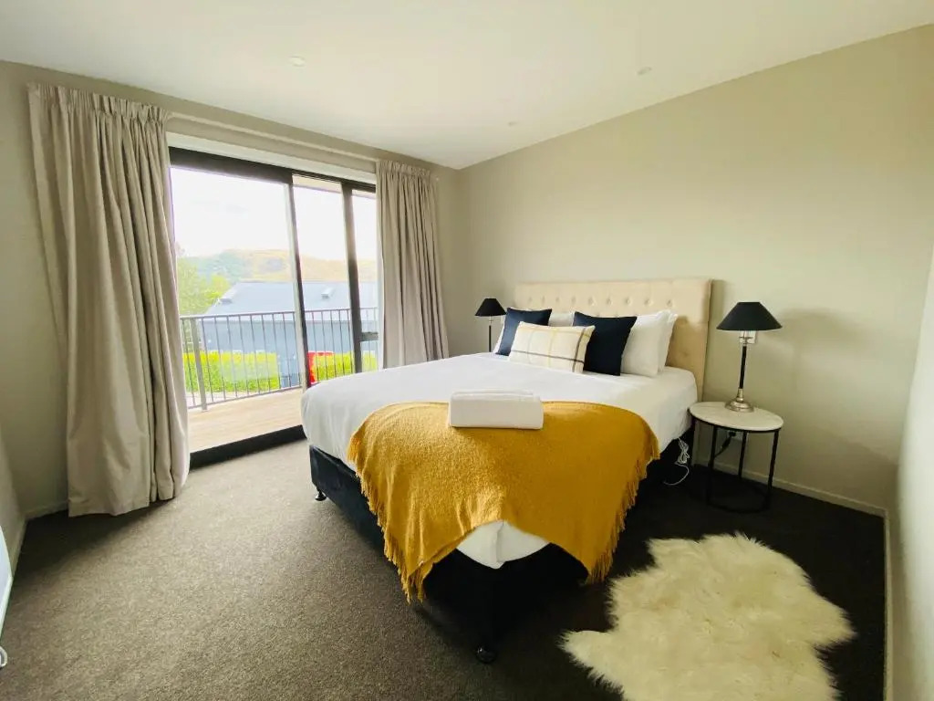 Lake Views at Antler Lodge