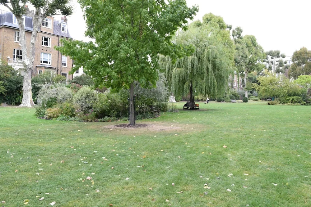 2 Bedroom Apartment With Garden Near Maida Vale