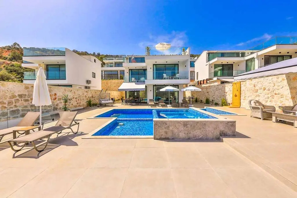 Villa Juniper