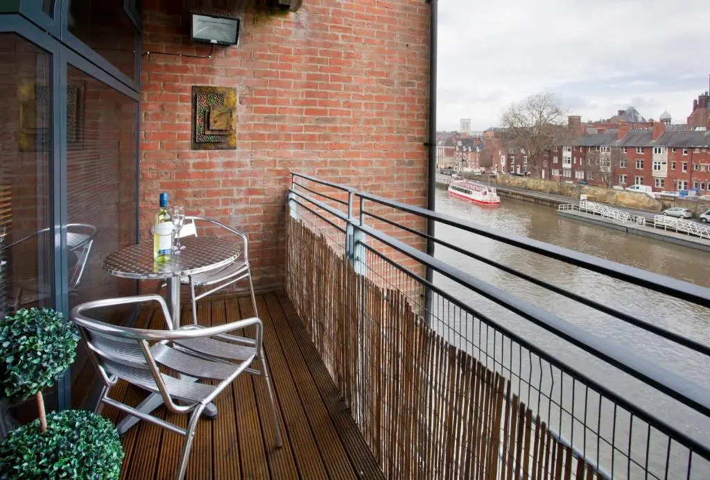 Over the River - Emperors Wharf