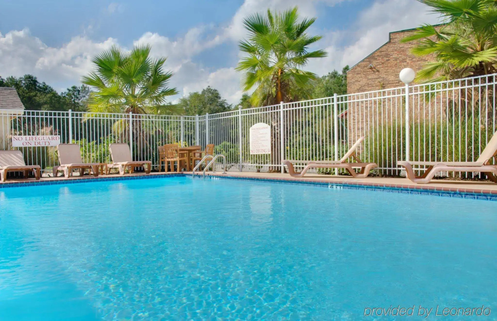 Express Inn Leesville Ft Johnson, SureStay Collection by Best Western