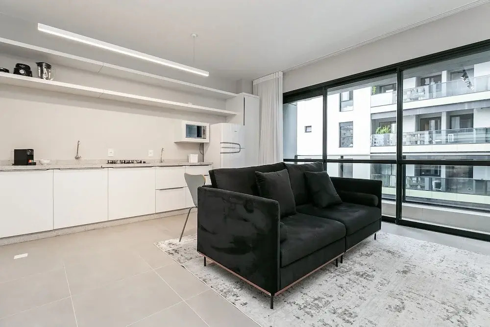 Studios Tower by Viva - Prédio com piscina no rooftop no centro de Floripa