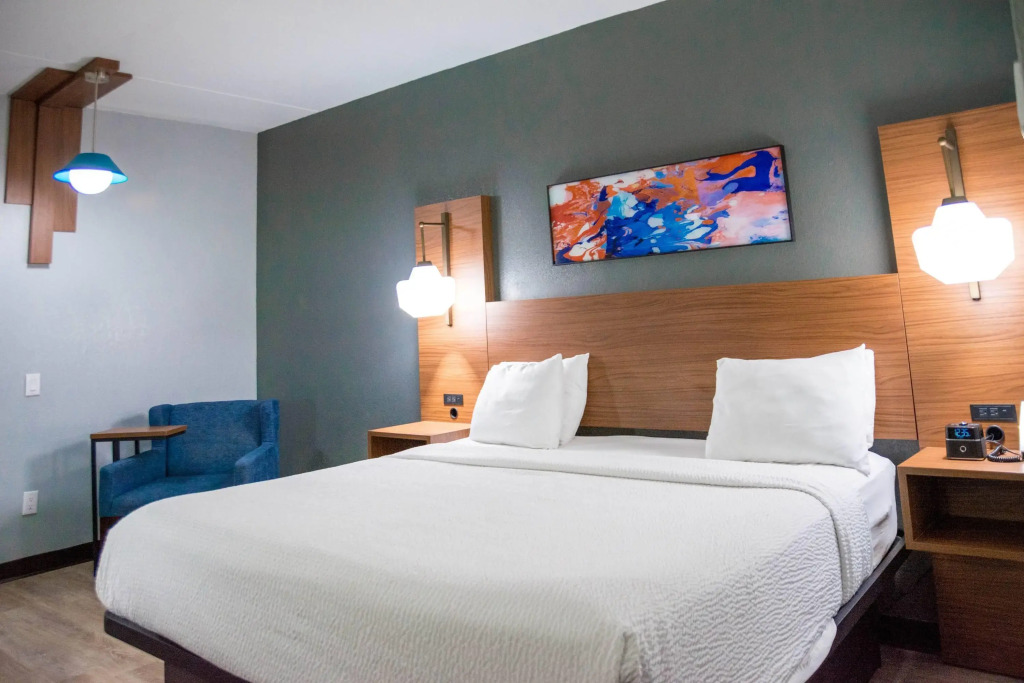 La Quinta Inn & Suites by Wyndham Fayetteville I-95