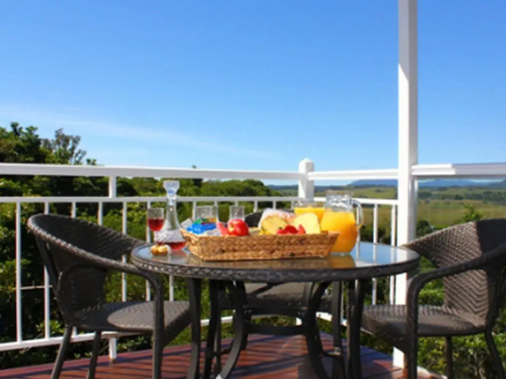 Tinaroo Sunset Retreat
