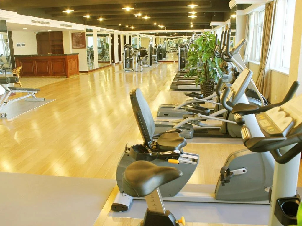 Enrichee Gloria Plaza Hotel