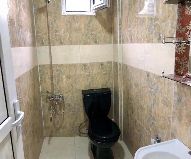 Mzeos House