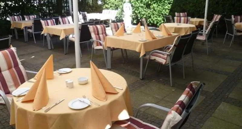 Avia Hotel & Resort
