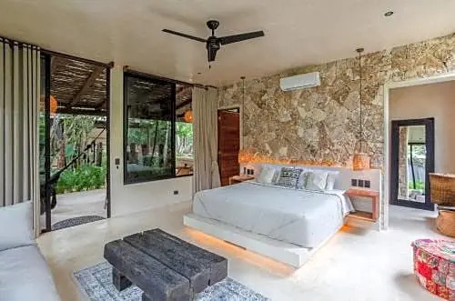 Mayur Tulum