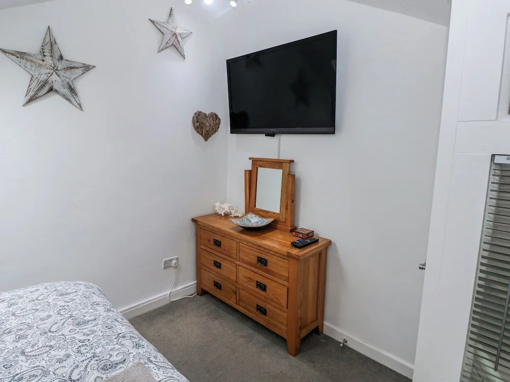 Trelessy Lodge