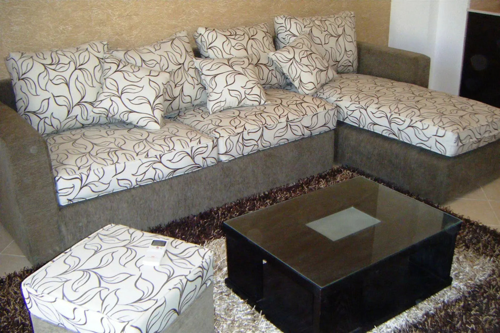 Carlton Deluxe Residences & Apartments