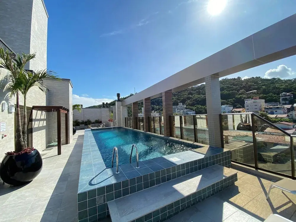 864A Apartamento 2 Suítes Bombinhas SC