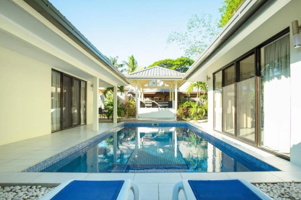 First Landing Beach Resort & Villas