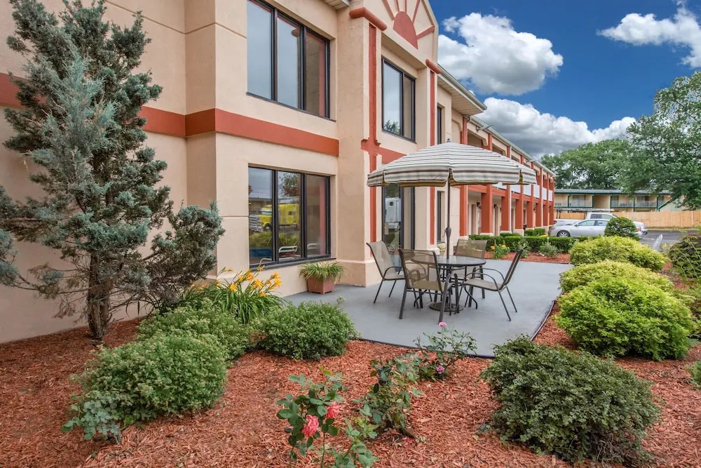 Quality Inn