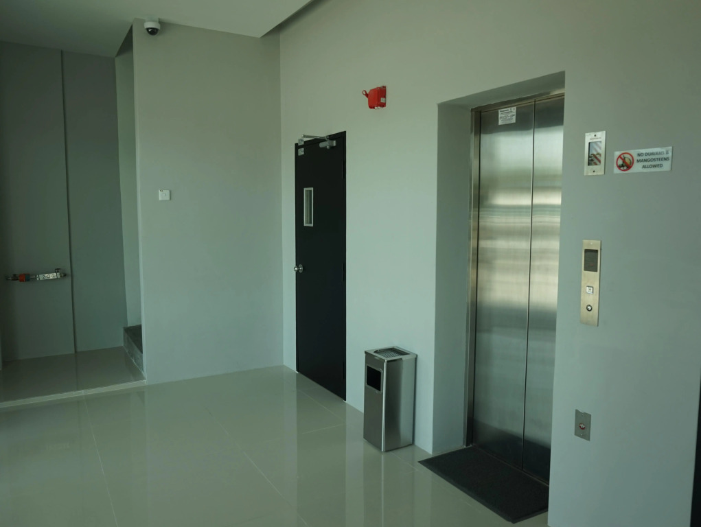 Super 8 Hotel @ Bayan Baru