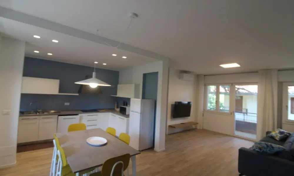Spacious Flat 200mt From the Beach