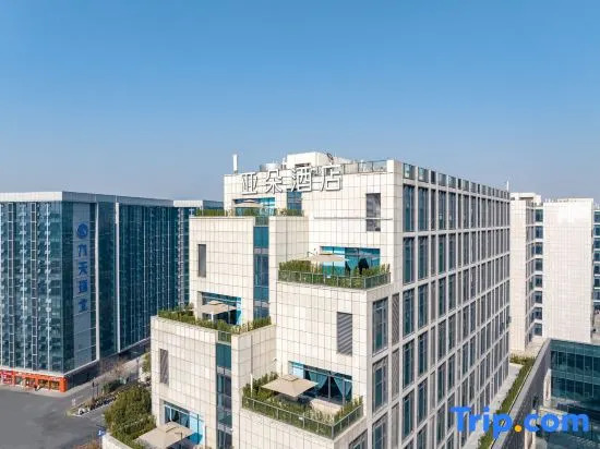 Atour Hotel