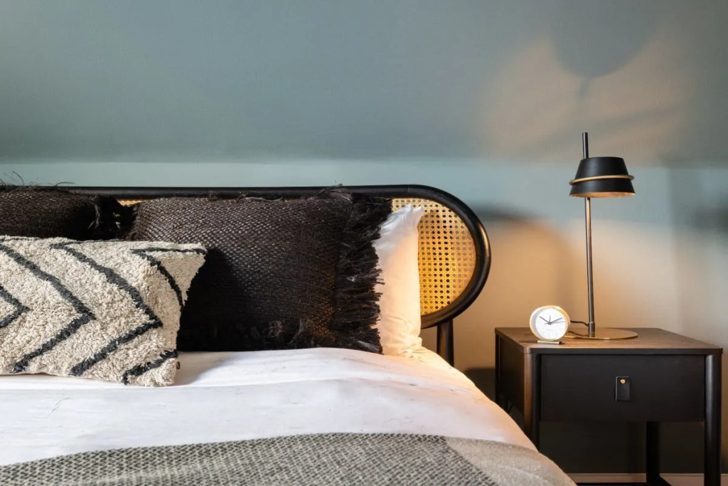 The Streatham Common - Modern & Bright 2BDR Apartment