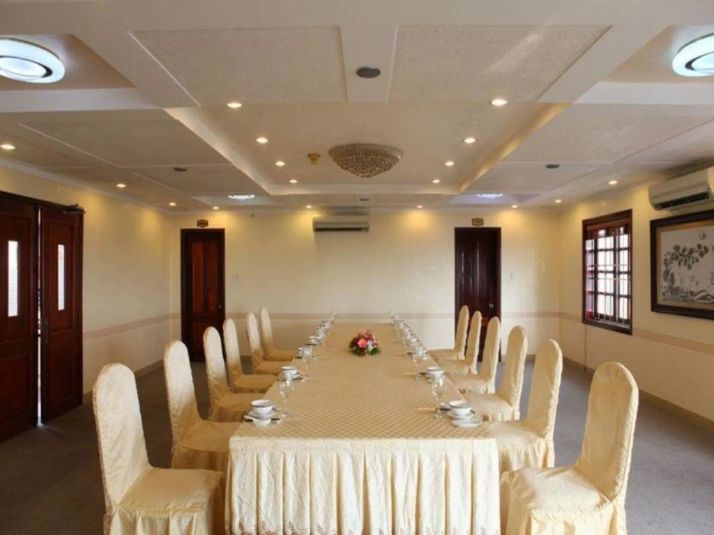NINH KIEU 2 HOTEL