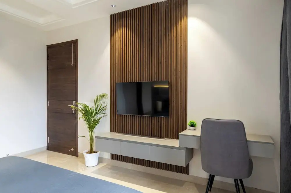 Housr Sector 56 Gurgaon Golf Course Road