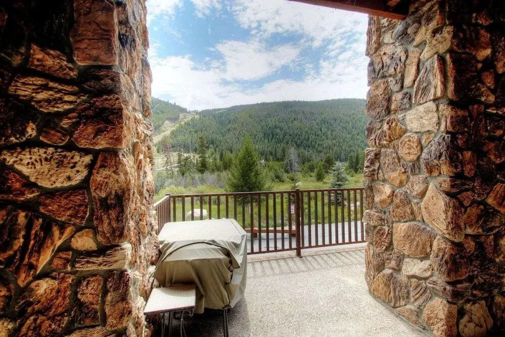 5949 Hidden River Lodge 3 Bedroom Condo by RedAwning
