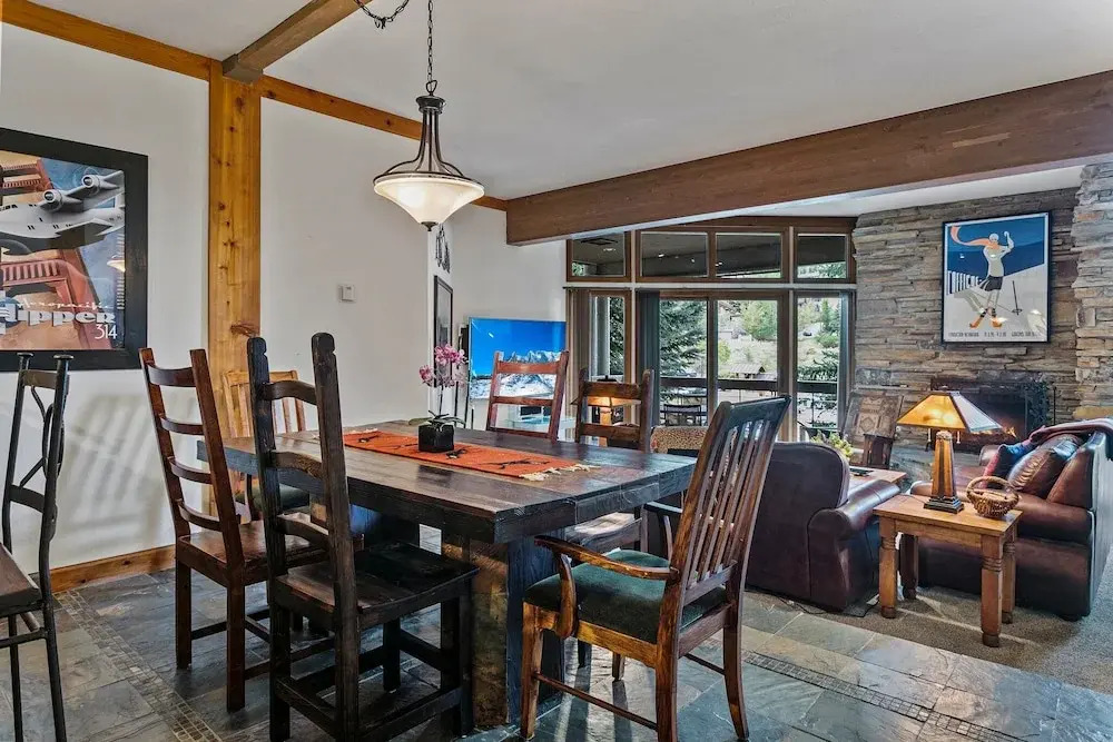 Powder Run at Deer Valley Resort - Two Bedroom Condo with Hot Tub #A12 2 Condo