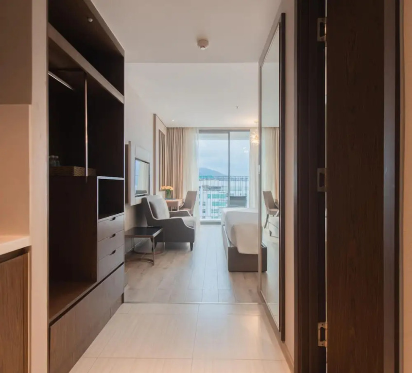 PANORAMA Condotel by HLG