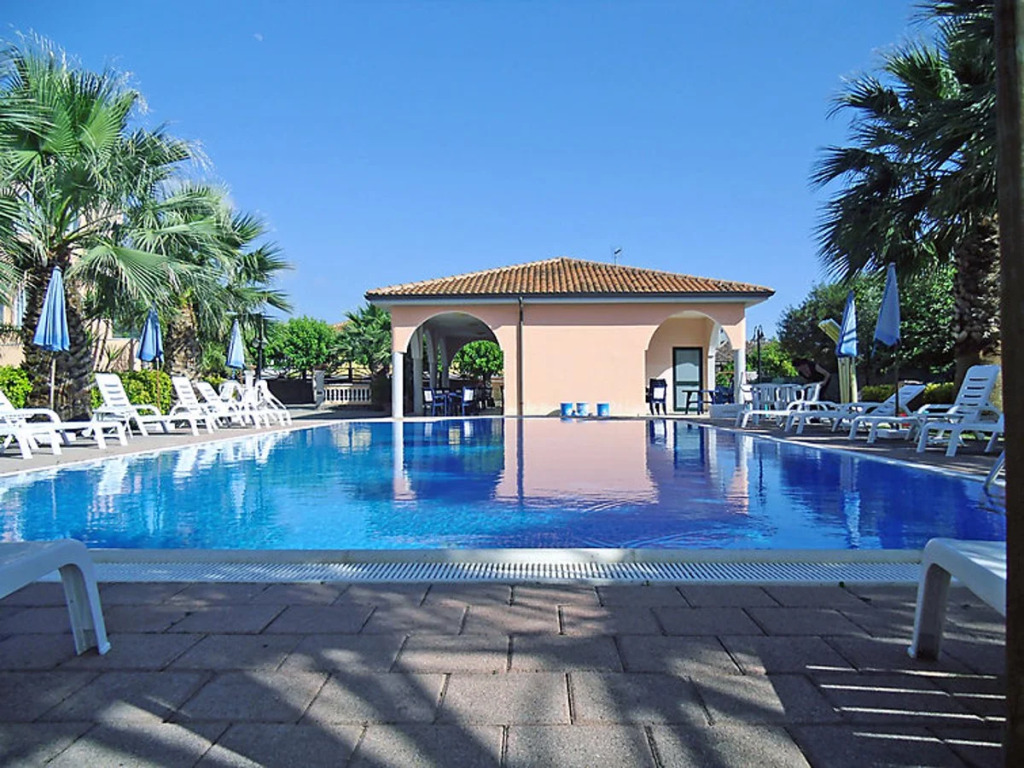 House Laura Ascea Marina 40042