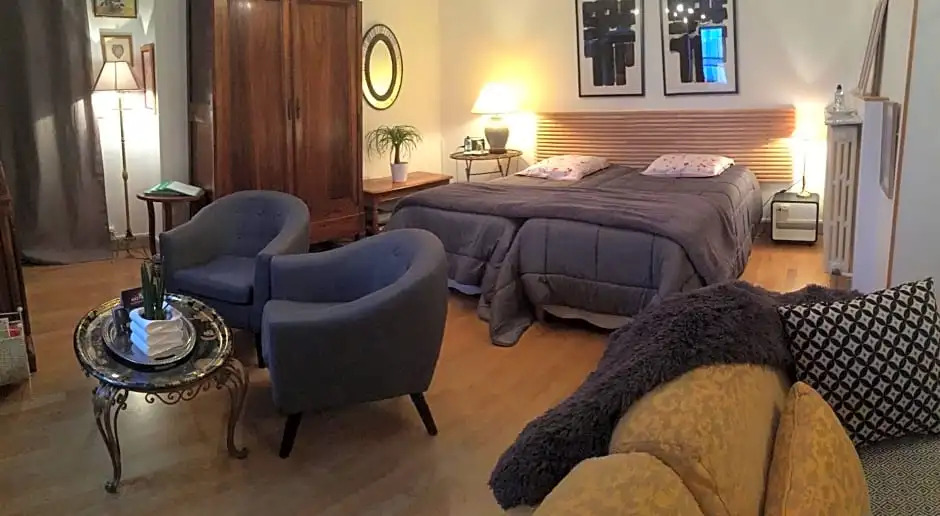 Chambre dHôtes Le Tilleul de Canac PARKING privé GRATUIT Petits déjeuners COMPRIS
