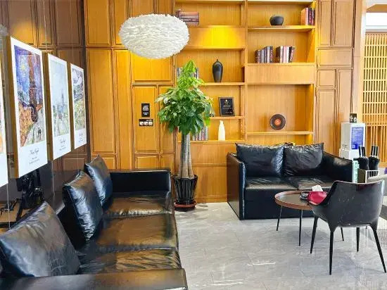 Subo Yun Hotel (Donggang City Mansion)