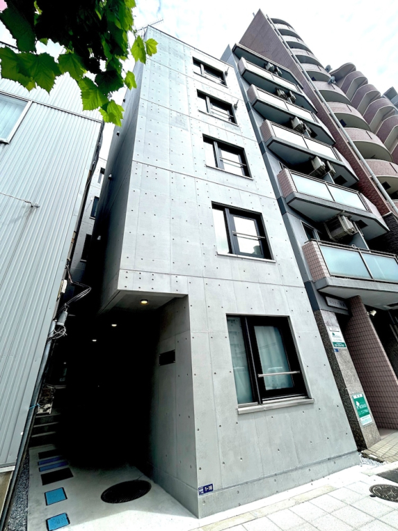 Newly built apartment Tokyo TimeTraveler