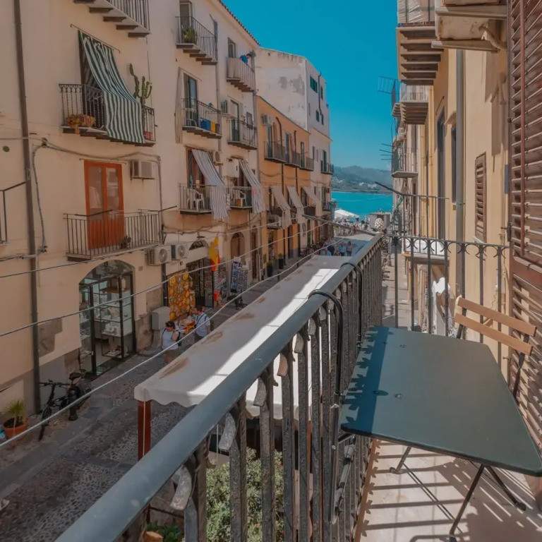 Katrin House Alla Marina di Cefal by Wonderful Italy