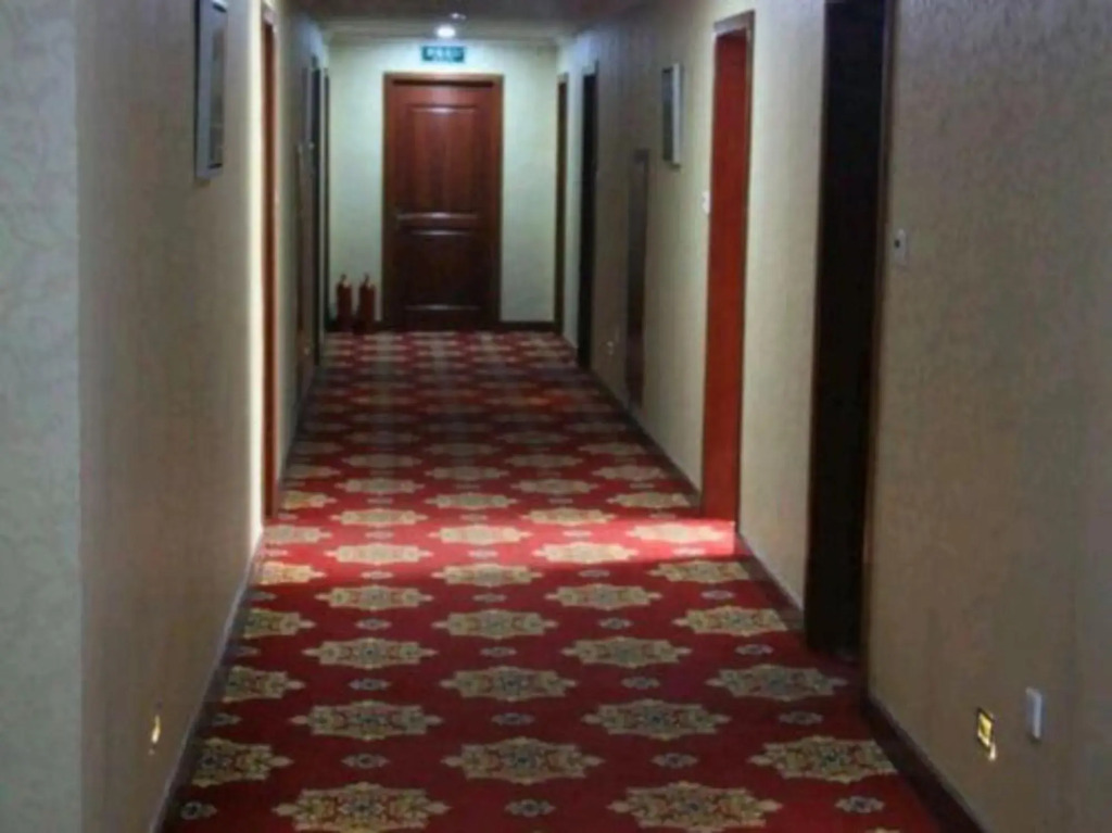 Huayuan Hotel