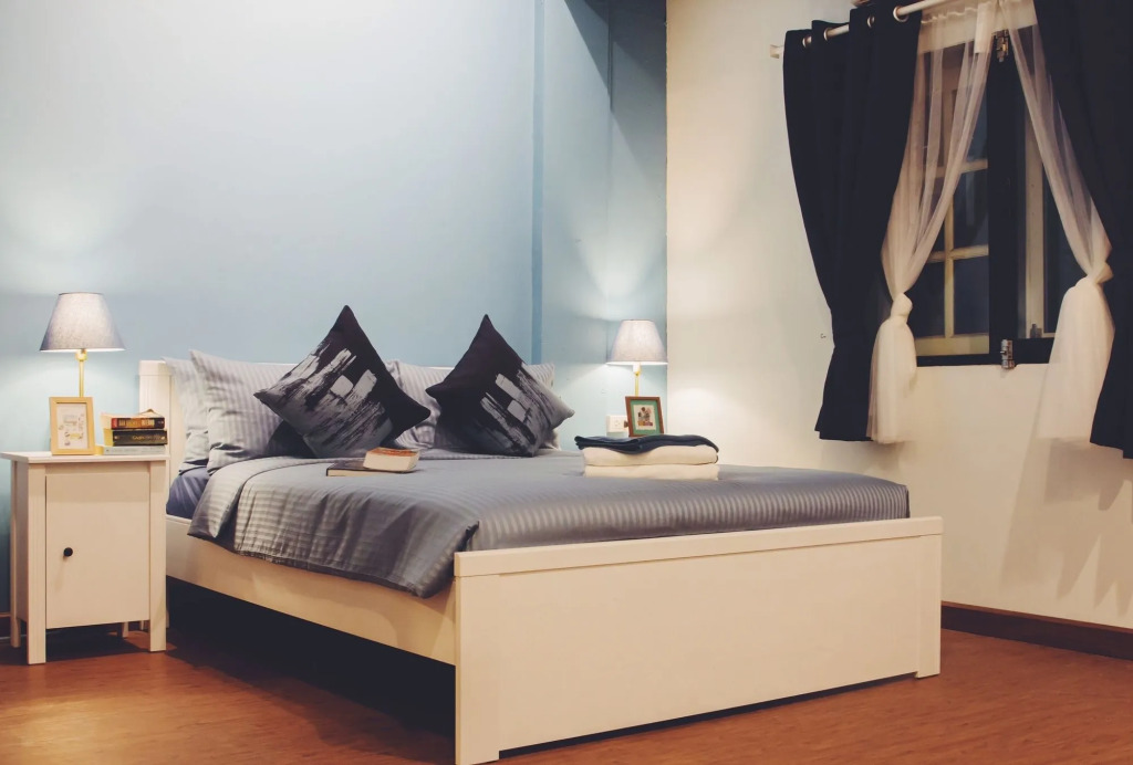 ThongLor Travellers Hostel and Cafe