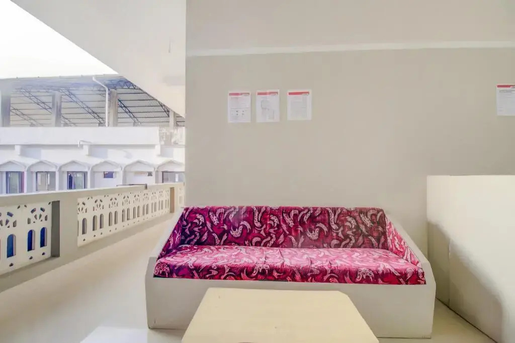 Vikas Tourist Home by OYO Rooms