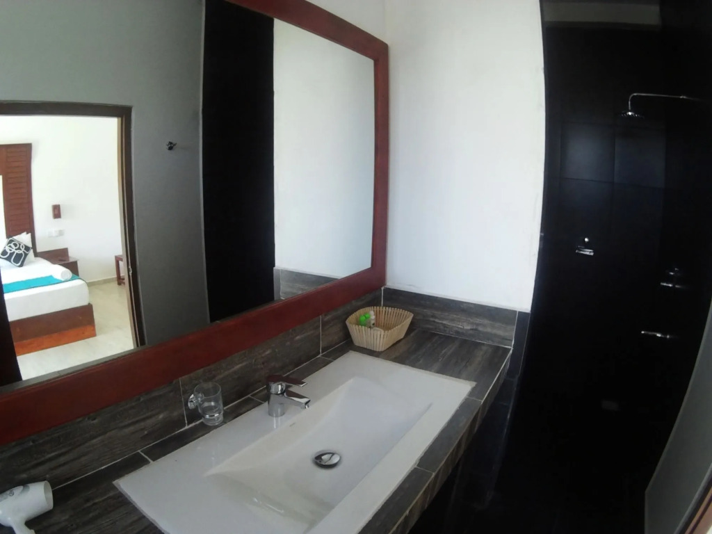Sundaras Resort & Spa