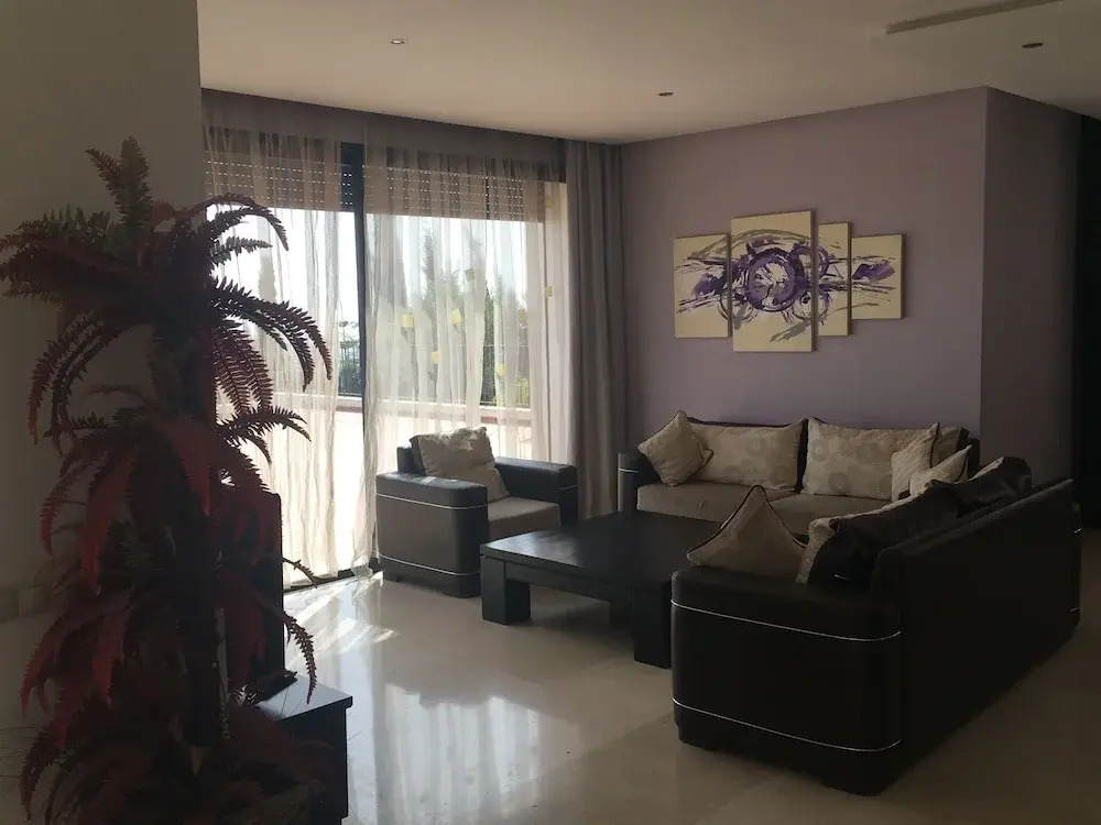 Spacious Comfortable Villa Ref T72024