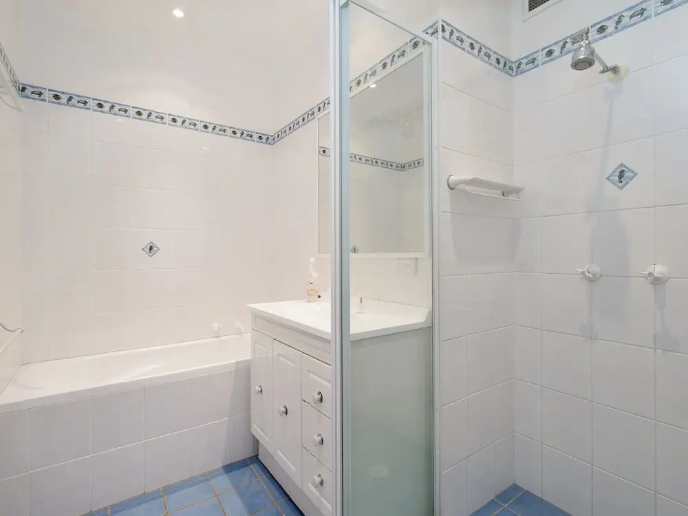Grevillia, Bay Parklands, Unit 49/2 Gowrie Avenue