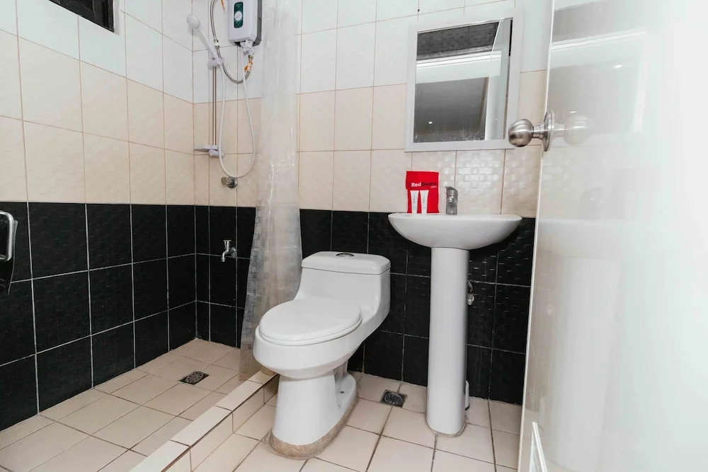 153 Executive Suites