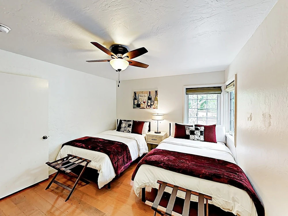 1670 Sonoma - 2 Br Home