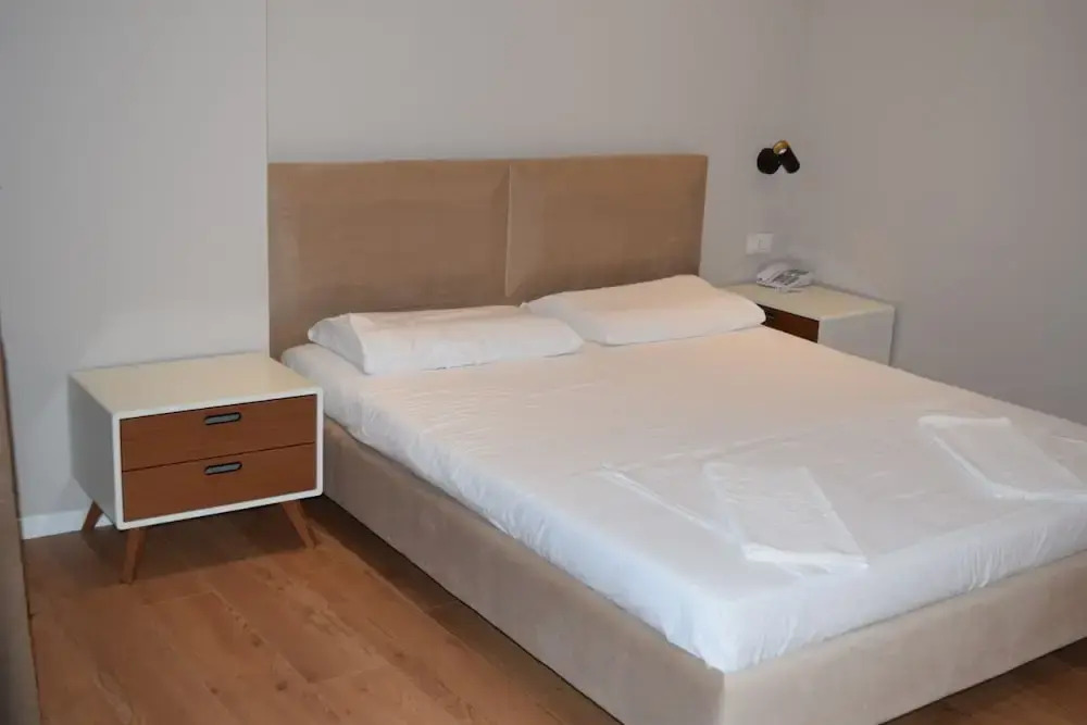 Hotel Artisti