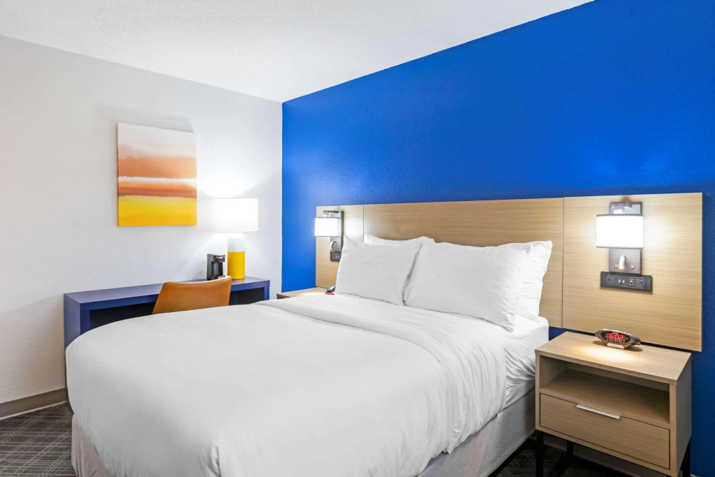 Comfort Inn Detroit - Troy