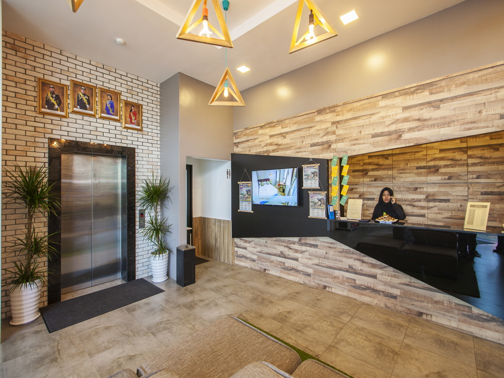 Bzz Hotel Skudai