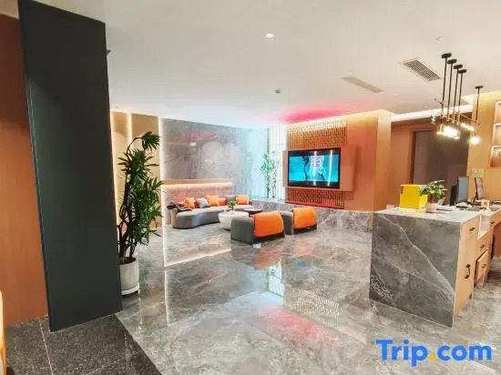 Senlan Hotel (Mancheng Huiyou Shopping Plaza)