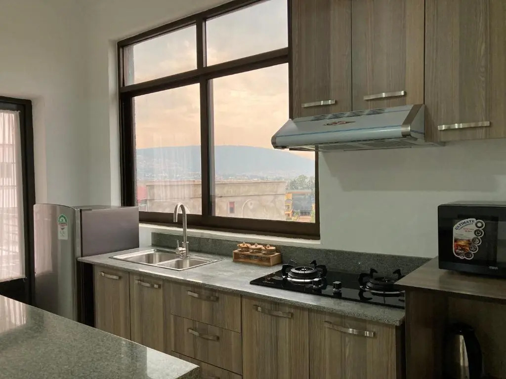 Rebero Luxe View