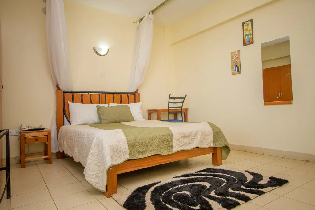 Meru Paramount Hotel