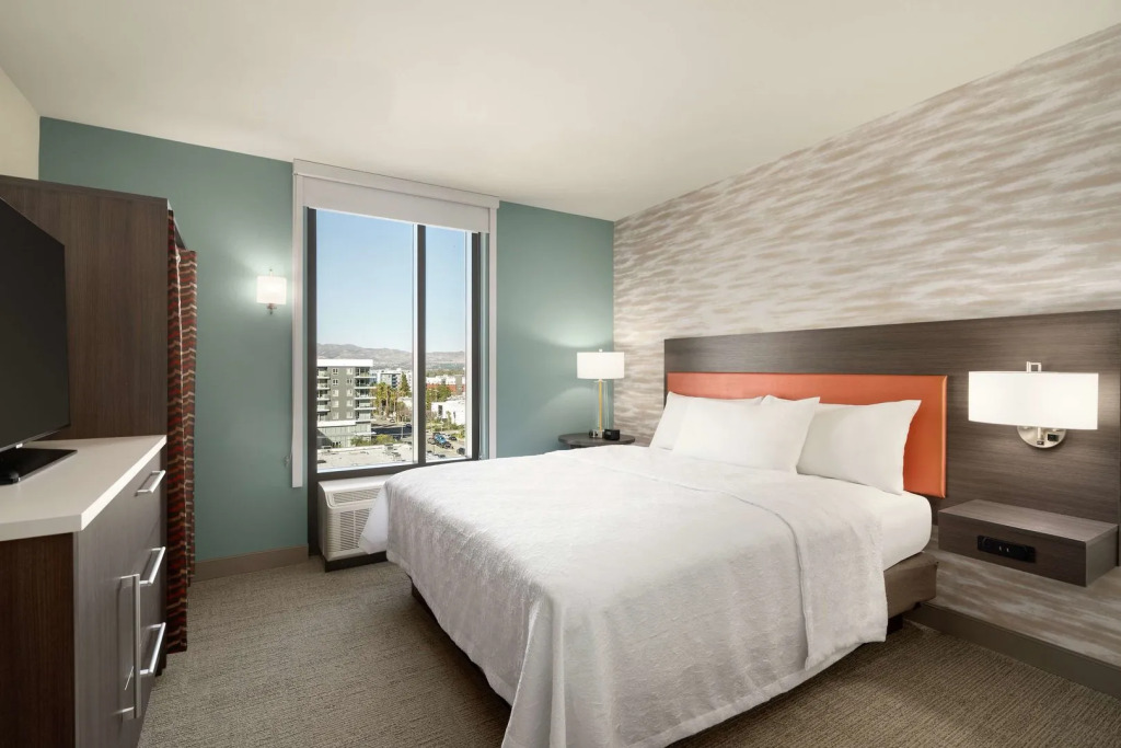 Home2 Suites By Hilton Woodland Hills Los Angeles